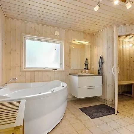 84147-ebeltoft-norre-lyngsbaekvej-26 Holiday home